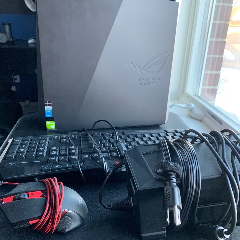 ASUS ROG G20 - Picture 3 of 4